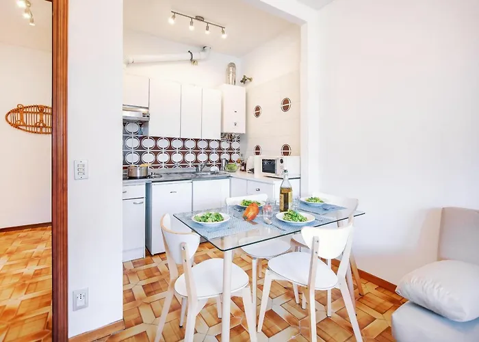 Apartment Silent By Wonderful Italy